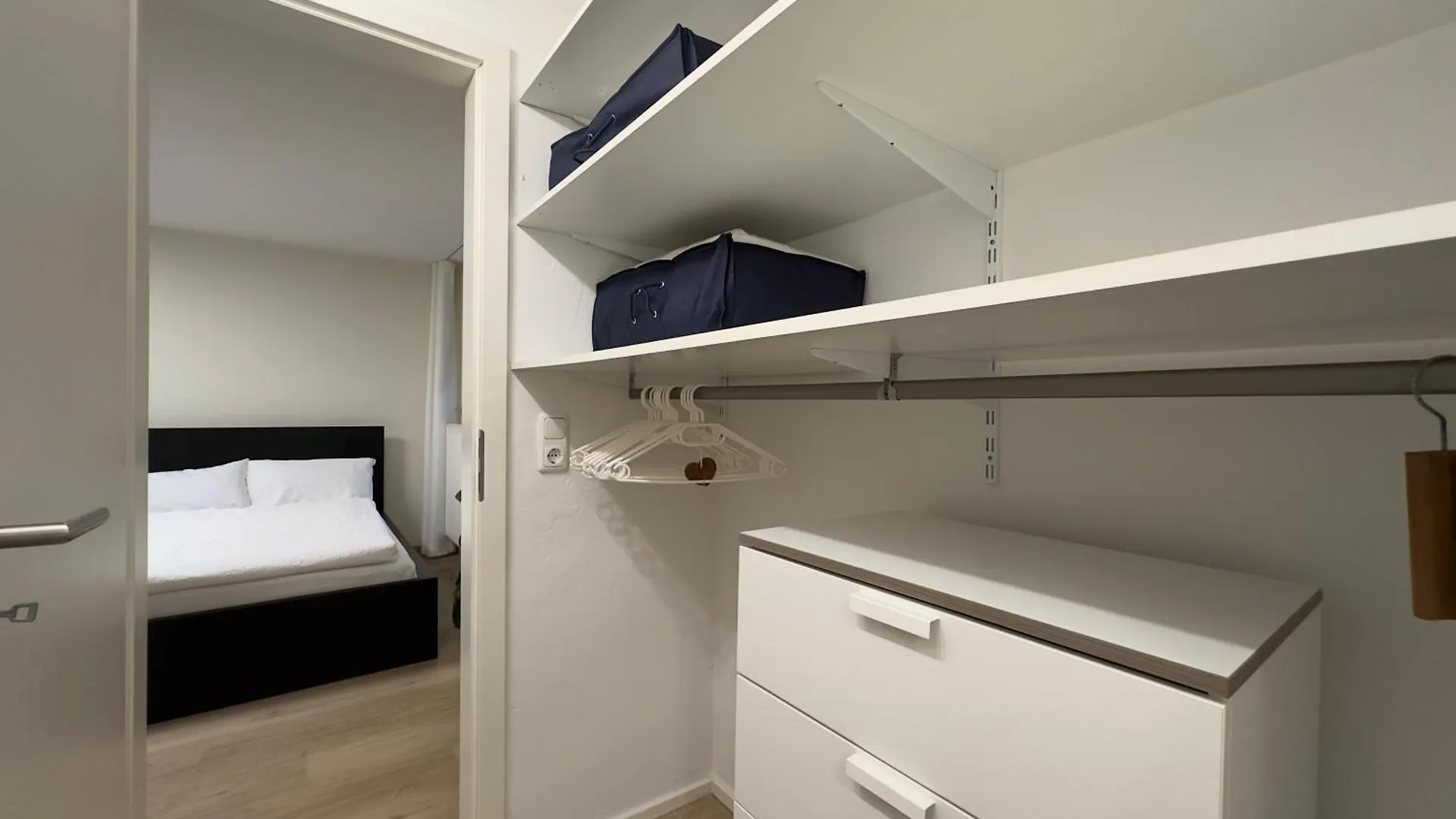 Modernes 1 Zimmer Apartment In Schwabing Naehe Allianz Arena Und Englischer Garten München 0*,  Deutschland